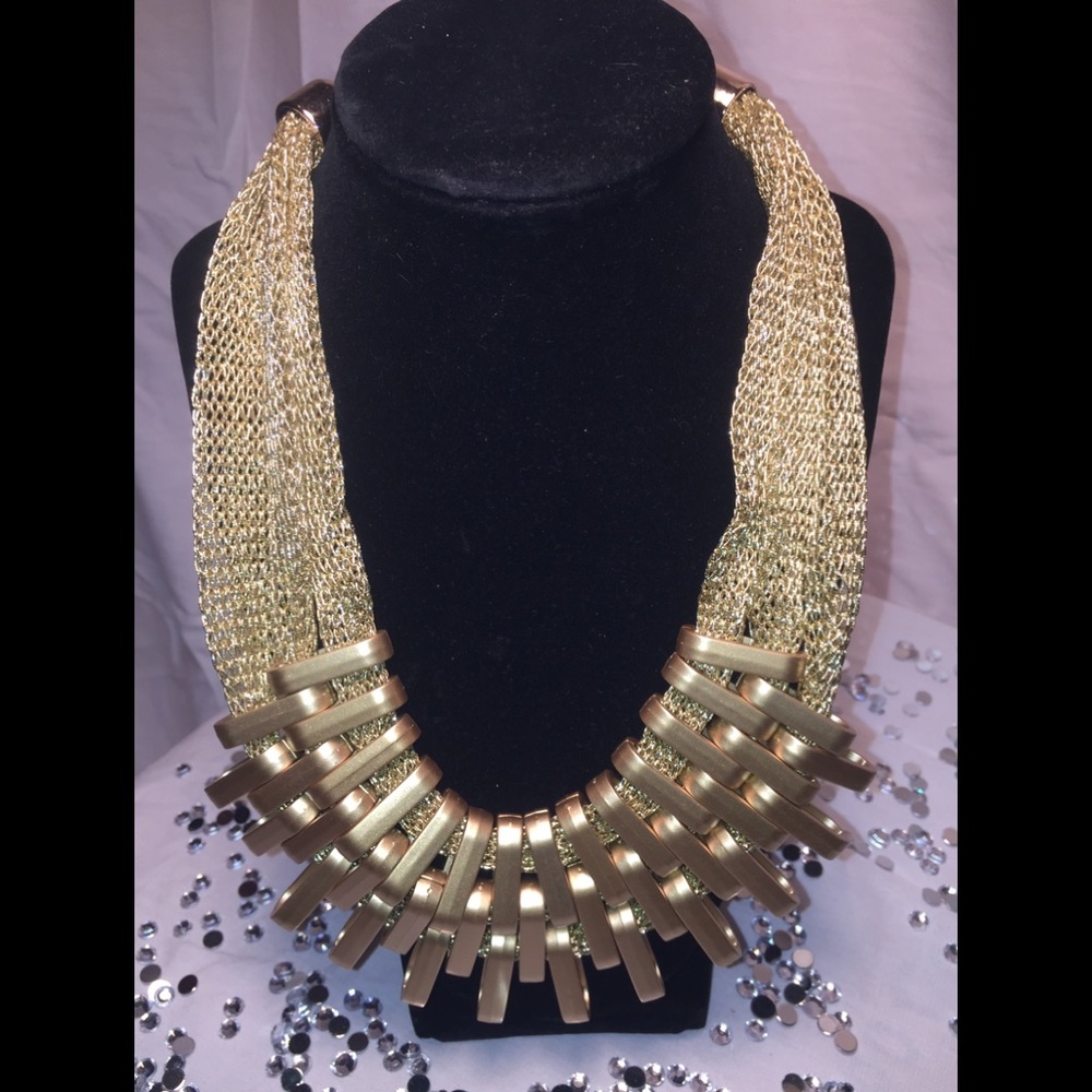 “Empress” mesh necklace